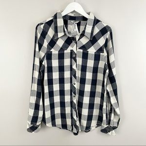 BKE NWT Plaid Eased Fit Button Down